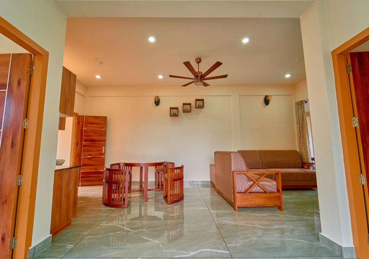 Glen Castle Vagamon Pool Resort By Voye Homes Εξωτερικό φωτογραφία