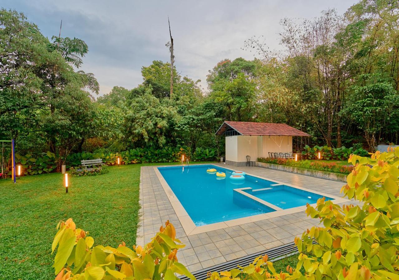 Glen Castle Vagamon Pool Resort By Voye Homes Εξωτερικό φωτογραφία