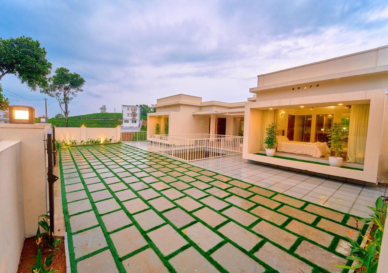 Glen Castle Vagamon Pool Resort By Voye Homes Εξωτερικό φωτογραφία