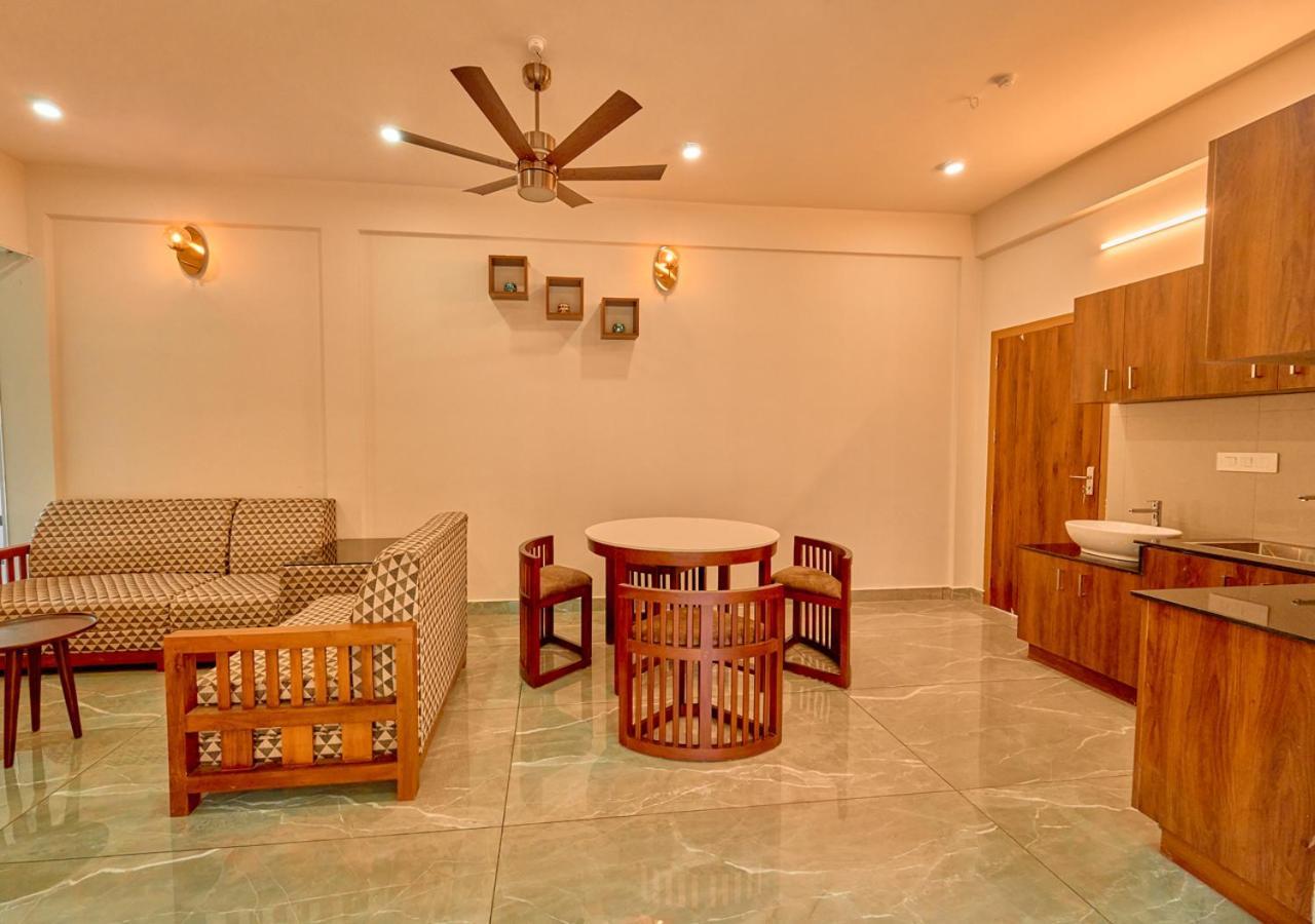 Glen Castle Vagamon Pool Resort By Voye Homes Εξωτερικό φωτογραφία