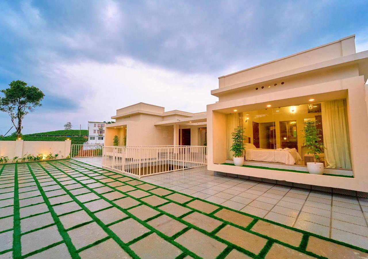 Glen Castle Vagamon Pool Resort By Voye Homes Εξωτερικό φωτογραφία