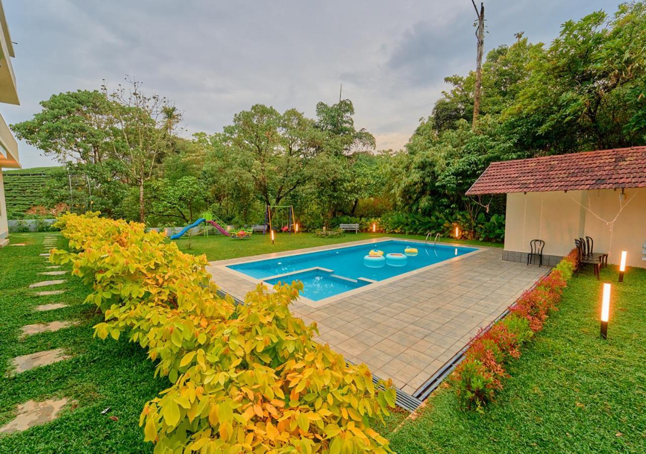 Glen Castle Vagamon Pool Resort By Voye Homes Εξωτερικό φωτογραφία